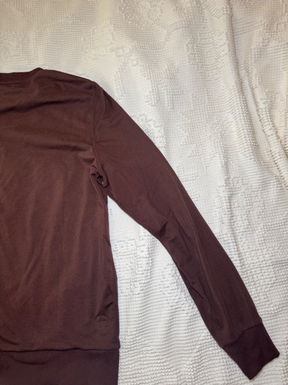 Vuori Men's Pullover Sweater Crew Neck - Picture 7 of 8